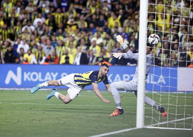 伦敦足球：弗拉米尼在商业帝国取得成功，阿森纳始终在他心中